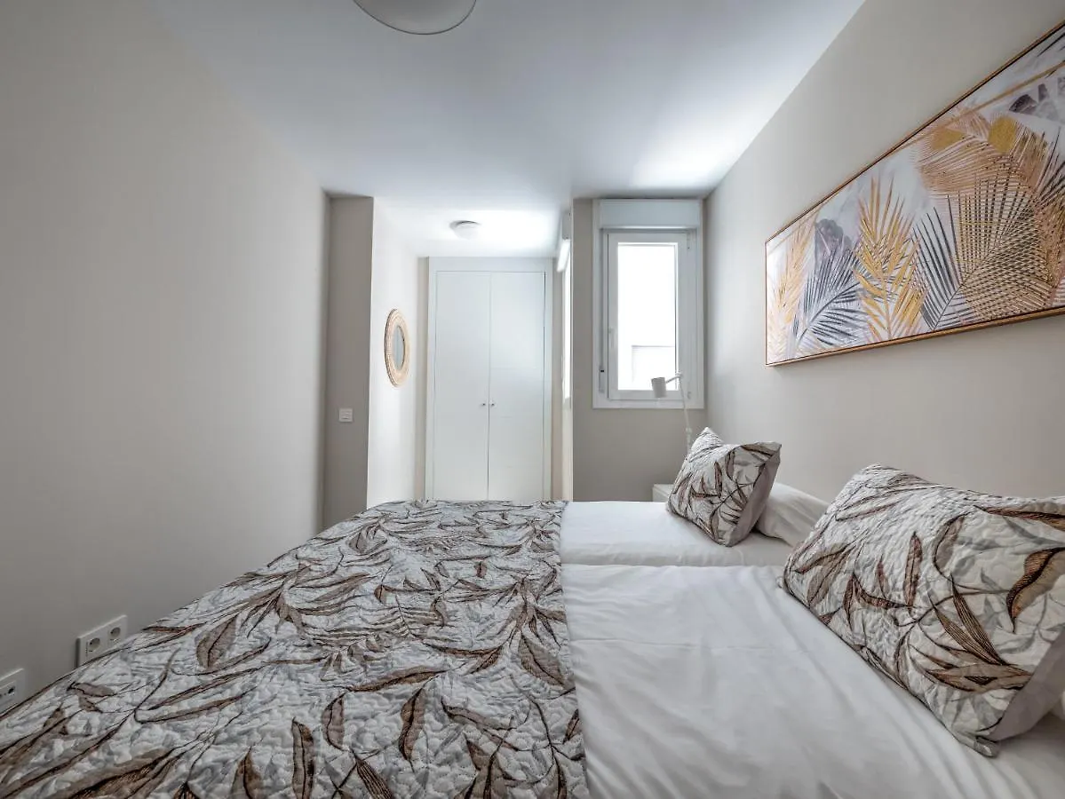 New Beach Front Apartment With Large Balcony Torrox 0*,