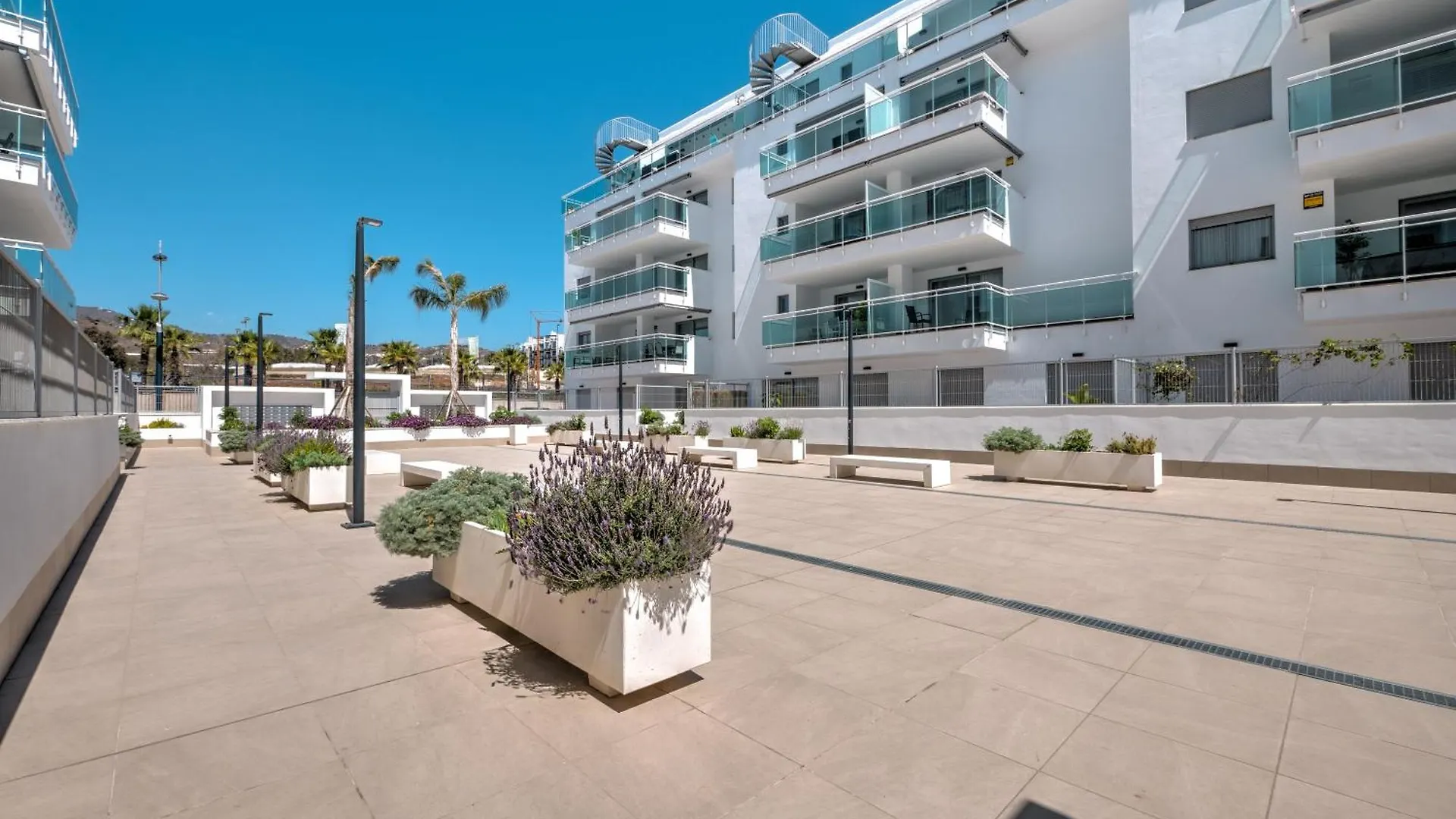 New Beach Front Apartment With Large Balcony Torrox